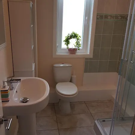 Spacious 2 Double Bedrooms House For A Relaxing Stay. South Kessock Esterno foto