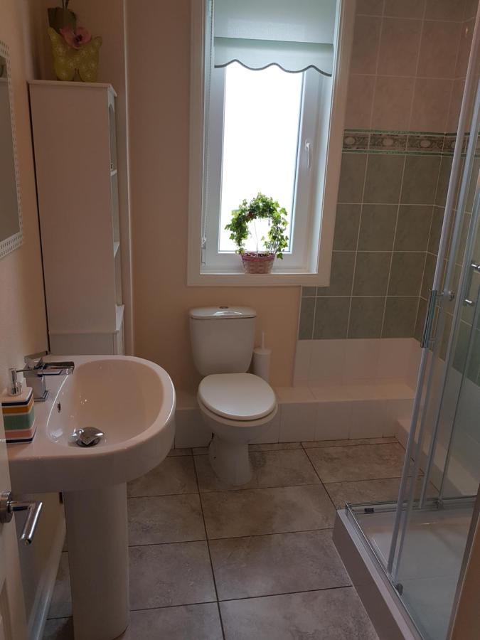 Spacious 2 Double Bedrooms House For A Relaxing Stay. Holiday home