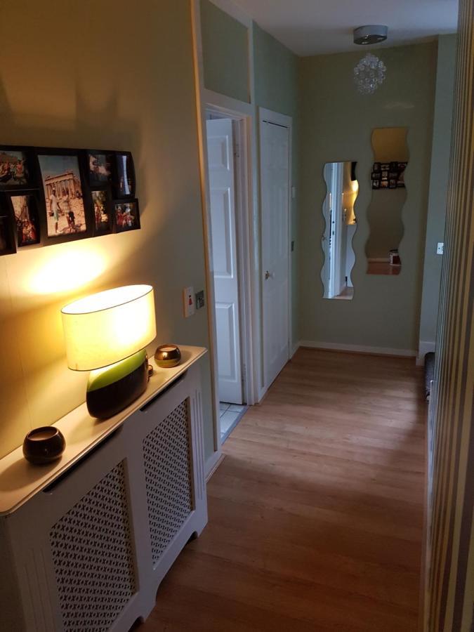 Spacious 2 Double Bedrooms House For A Relaxing Stay. Casa vacanze